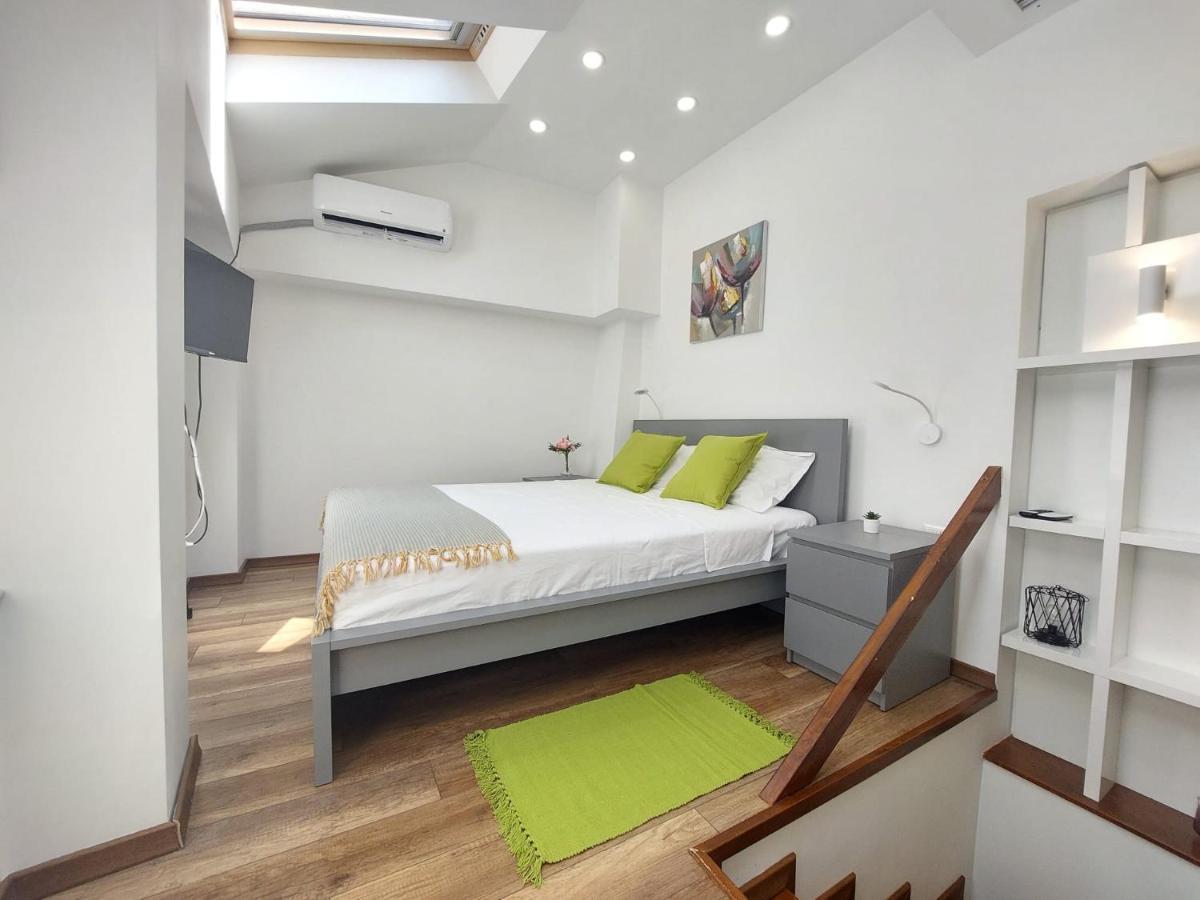 Sweet Dreams Suites Lovely Duplex Universitate Bukares Bagian luar foto